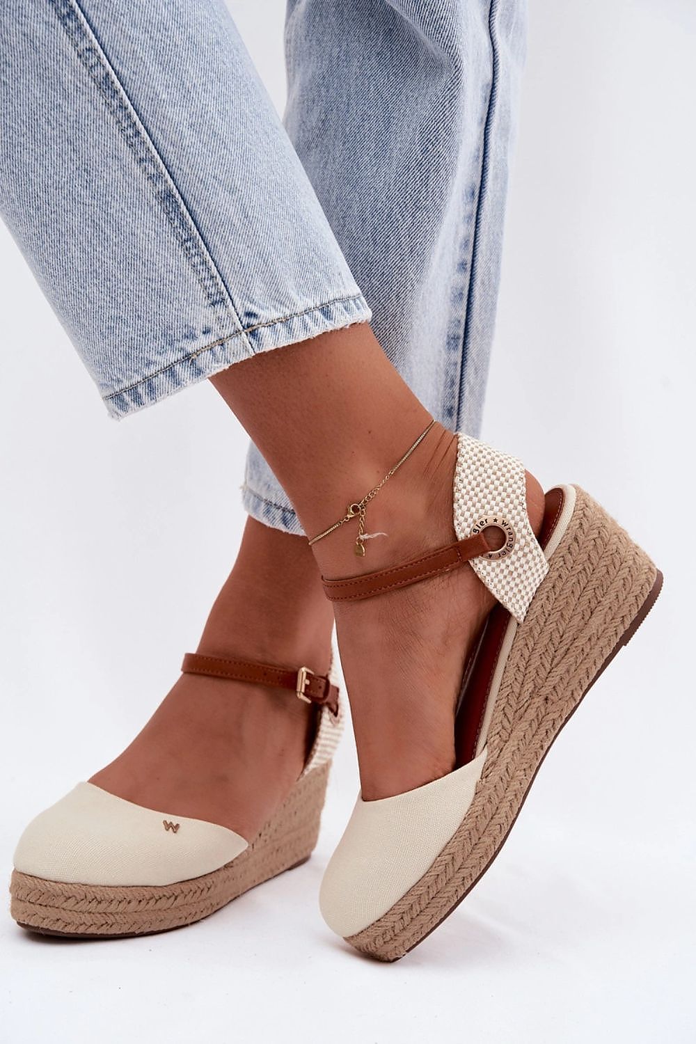 Cothurnes model 229272 Step in style 