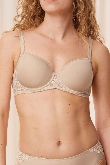  Soutien-gorge rembourré model 229310 Triumph 