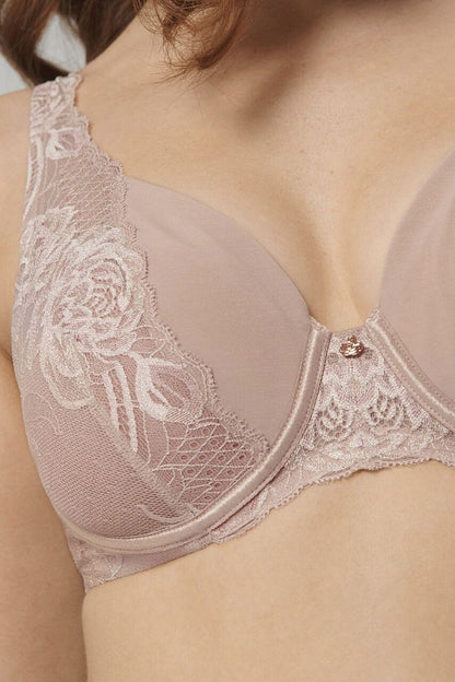  Soutien-gorge rembourré model 229357 Triumph 