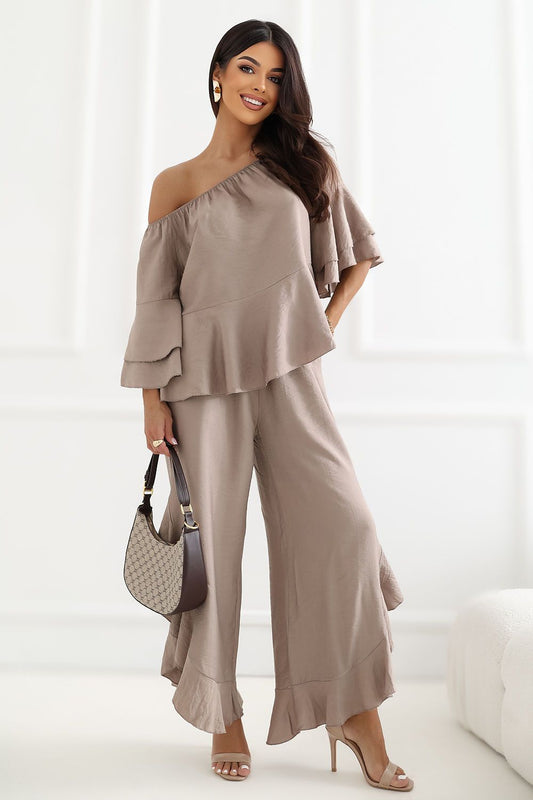  L`ensemble model 229573 Rue Paris 
