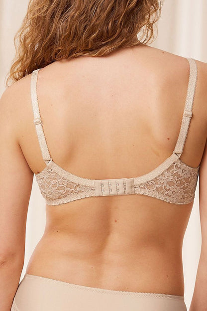  Soutien-gorge rembourré model 229876 Triumph 