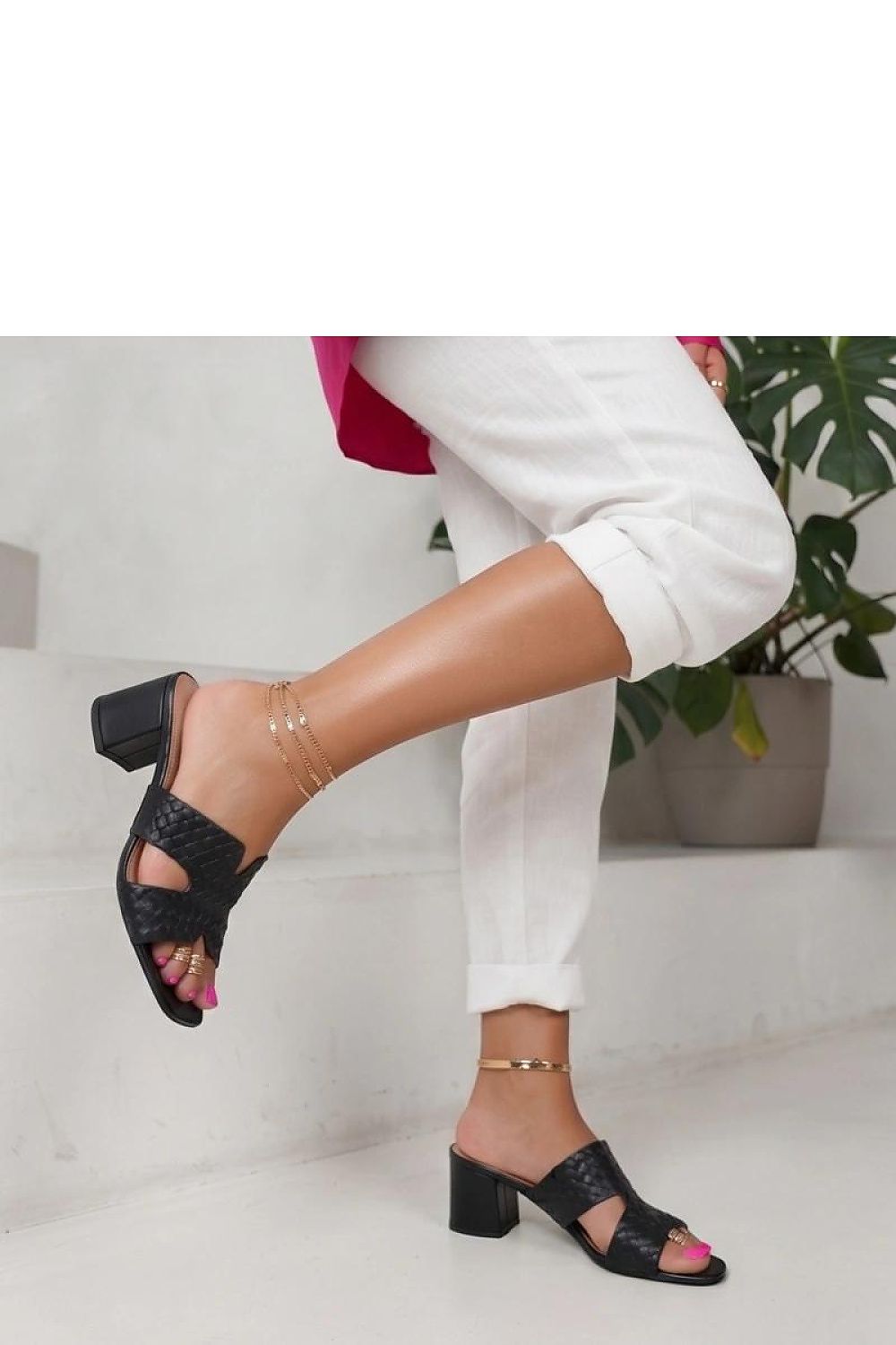  Des mules à talons model 230480 Solea 