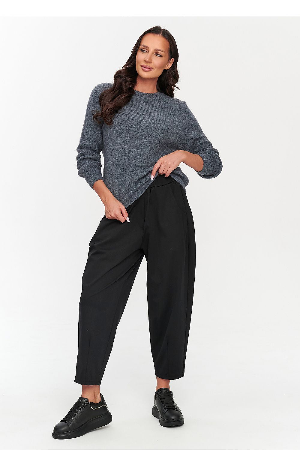  Pantalon femme model 230861 Makadamia 