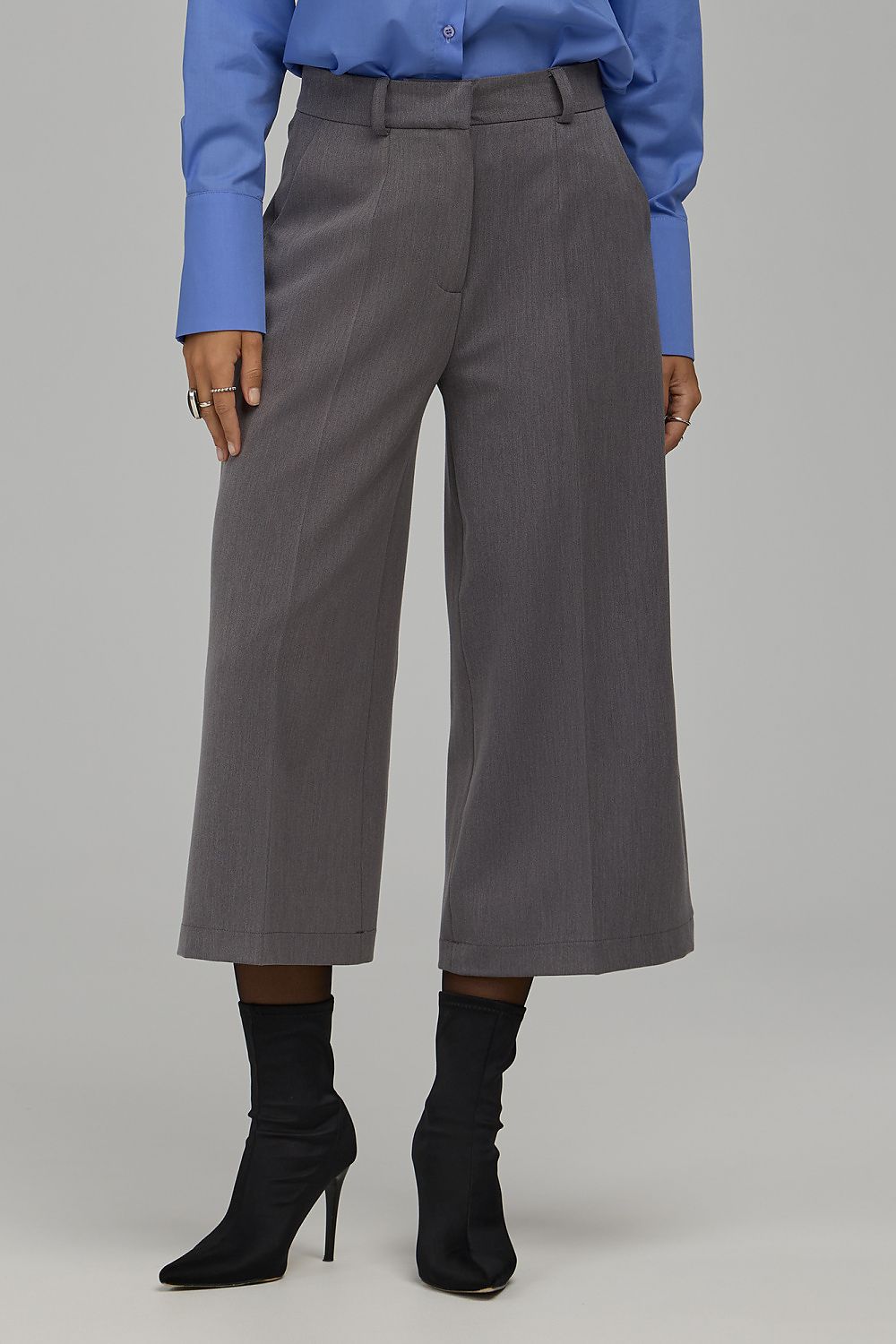  Pantalon femme model 230986 Nife 