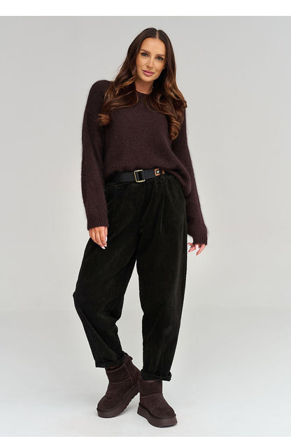  Pantalon en velours côtelé model 232017 Makadamia 