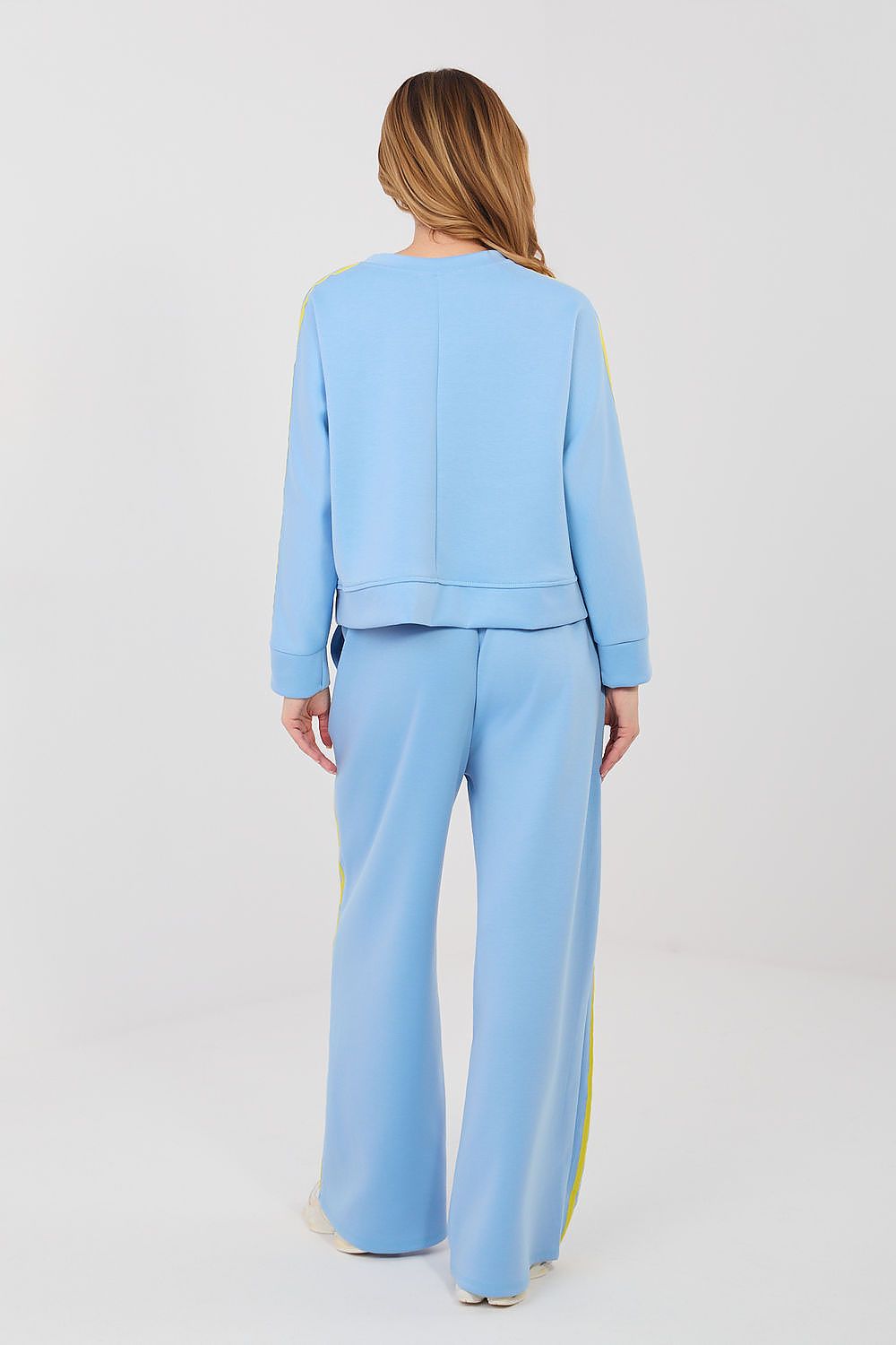  L`ensemble model 232206 Rue Paris 