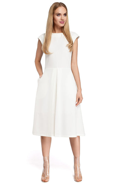 Day dress model 85022 Moe