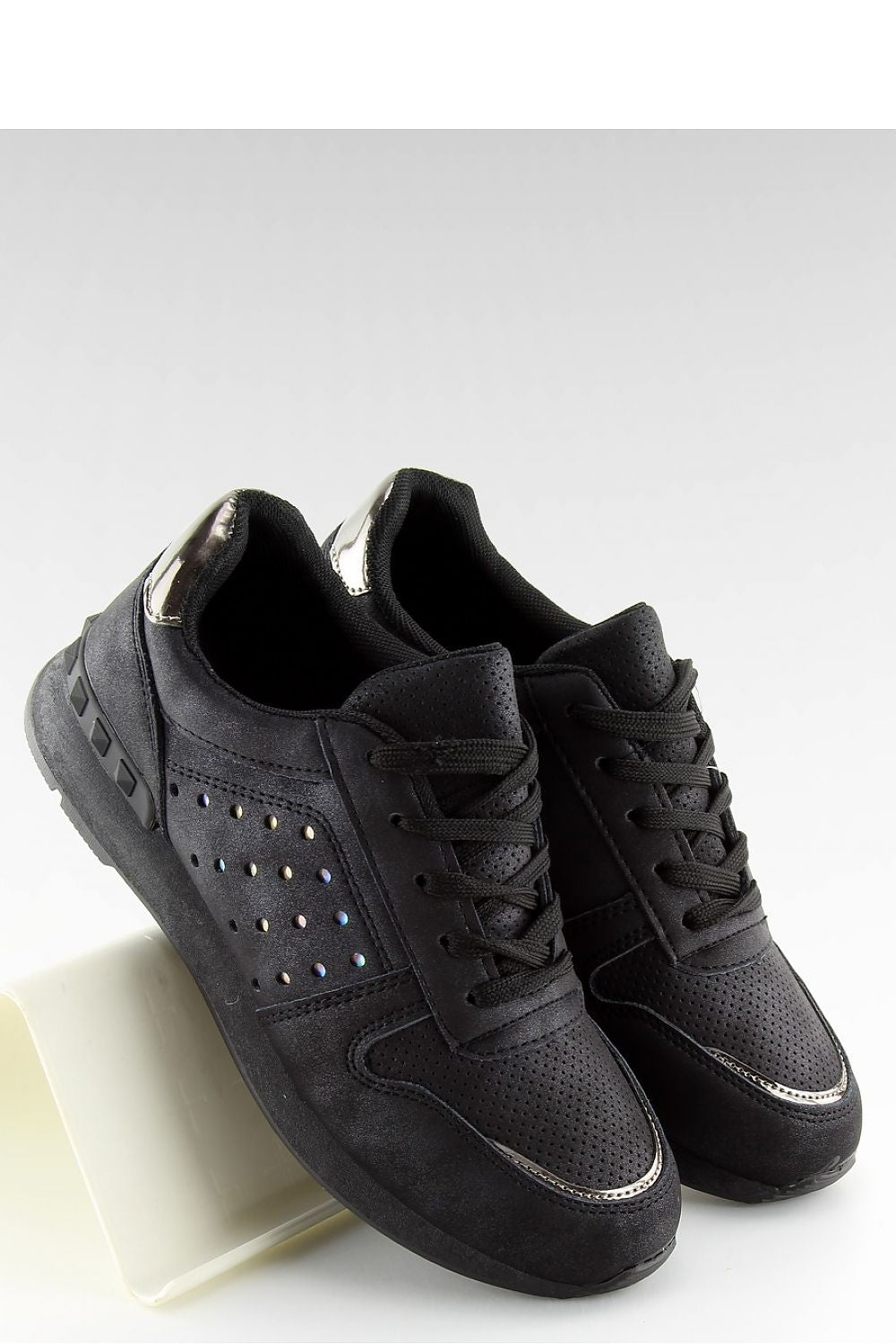  Chaussures de sport model 114618 Inello 