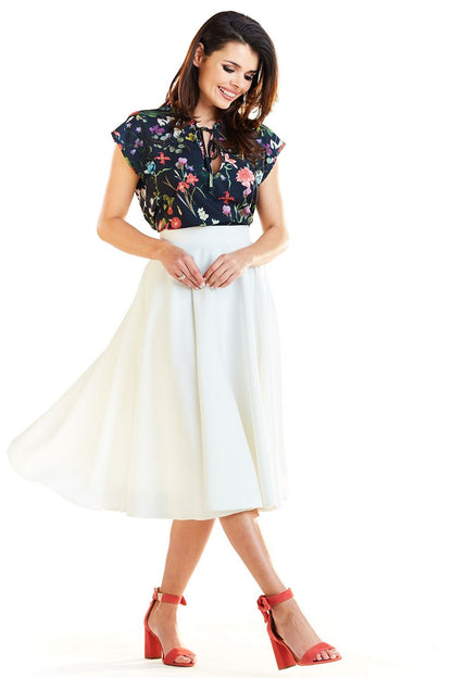 Jupe model 129952 awama
