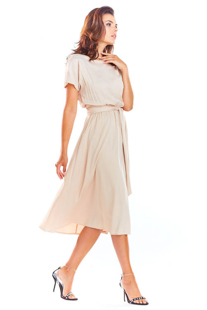  Robe de jour model 133654 awama 