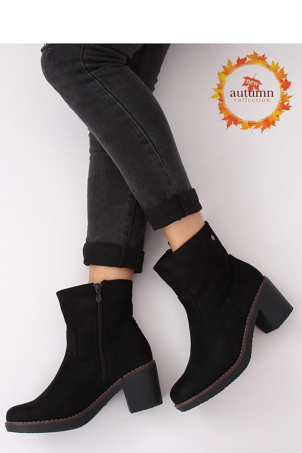 Heeled boots model 135426 Inello