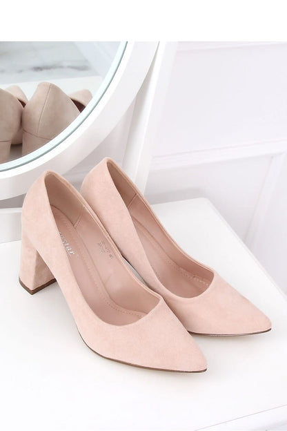 Wide heel pumps model 142934 Inello