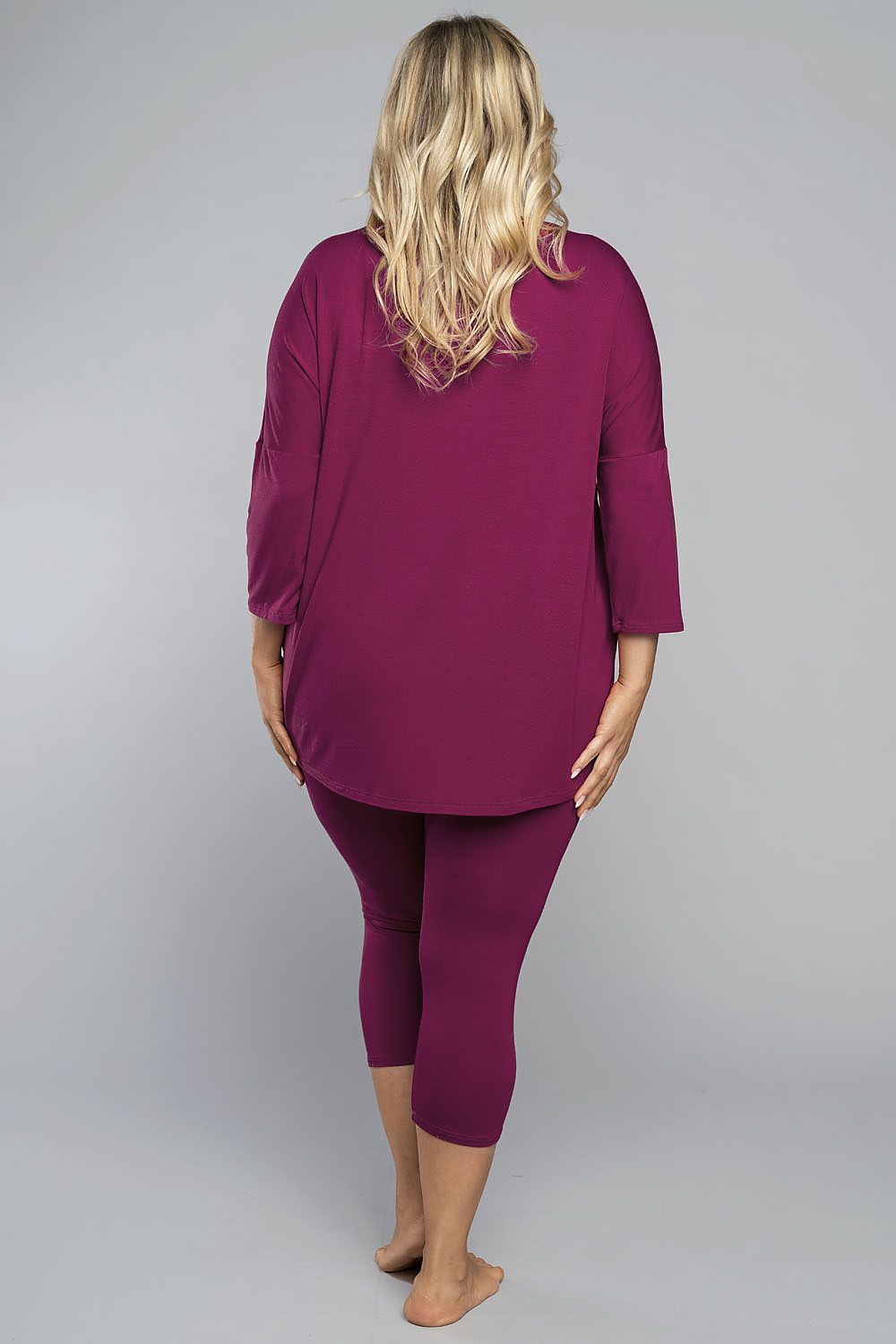 Pajamas model 147301 Italian Fashion