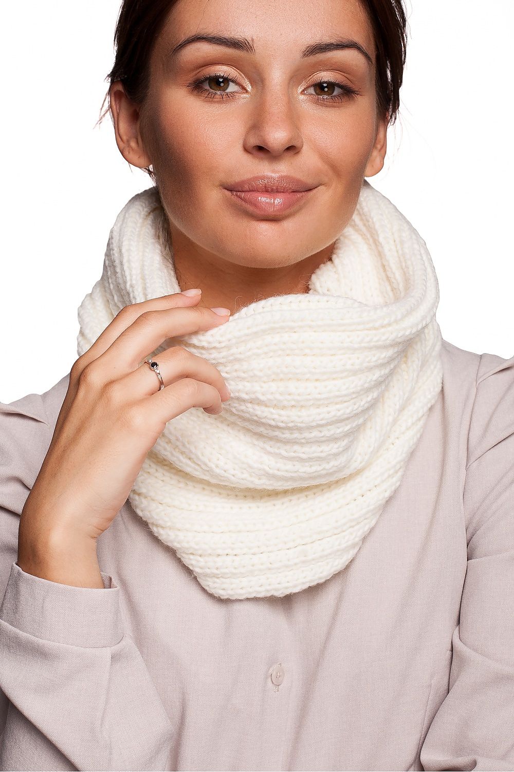 Infinity Écharpe model 148895 BE Knit