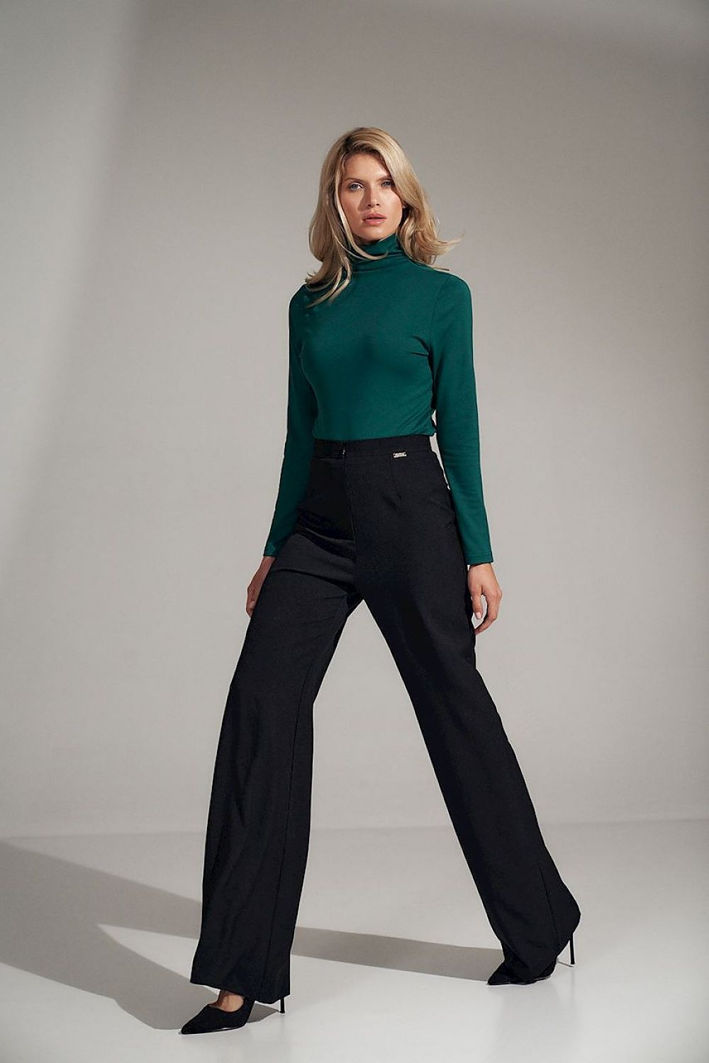 Women's pants model 150790 Figl