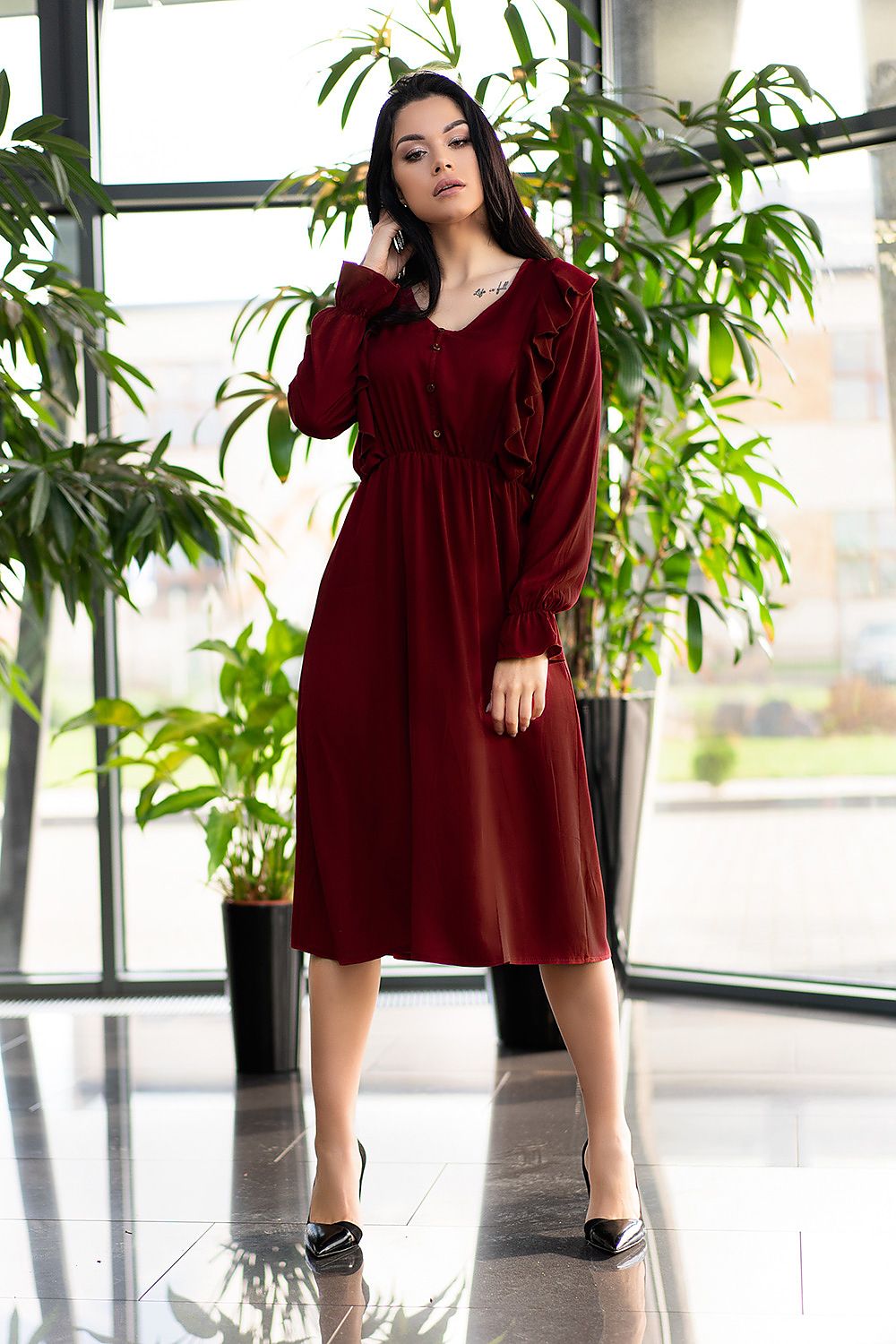 Robe de cocktail model 150847 Merribel