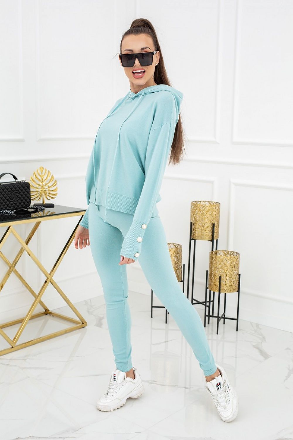 The set model 154972 Vittoria Ventini
