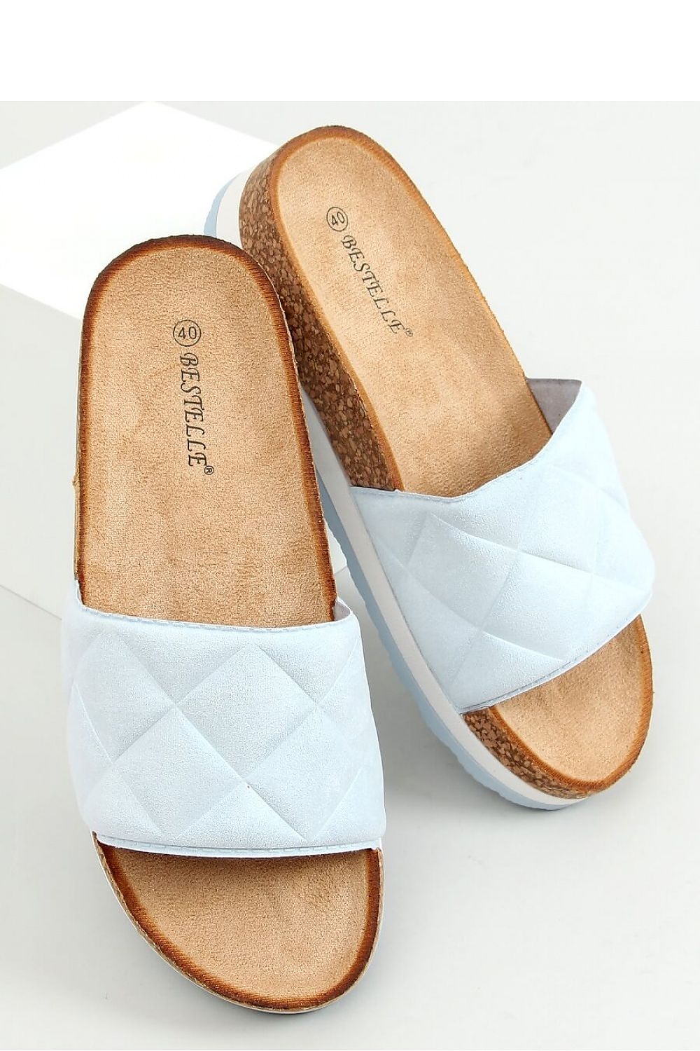 Clacquettes model 156067 Inello