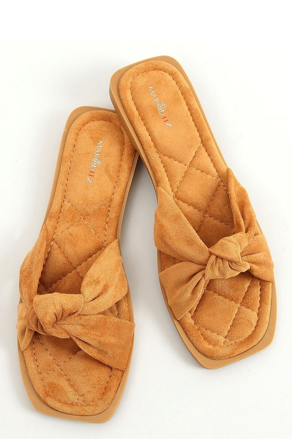 Clacquettes model 156362 Inello