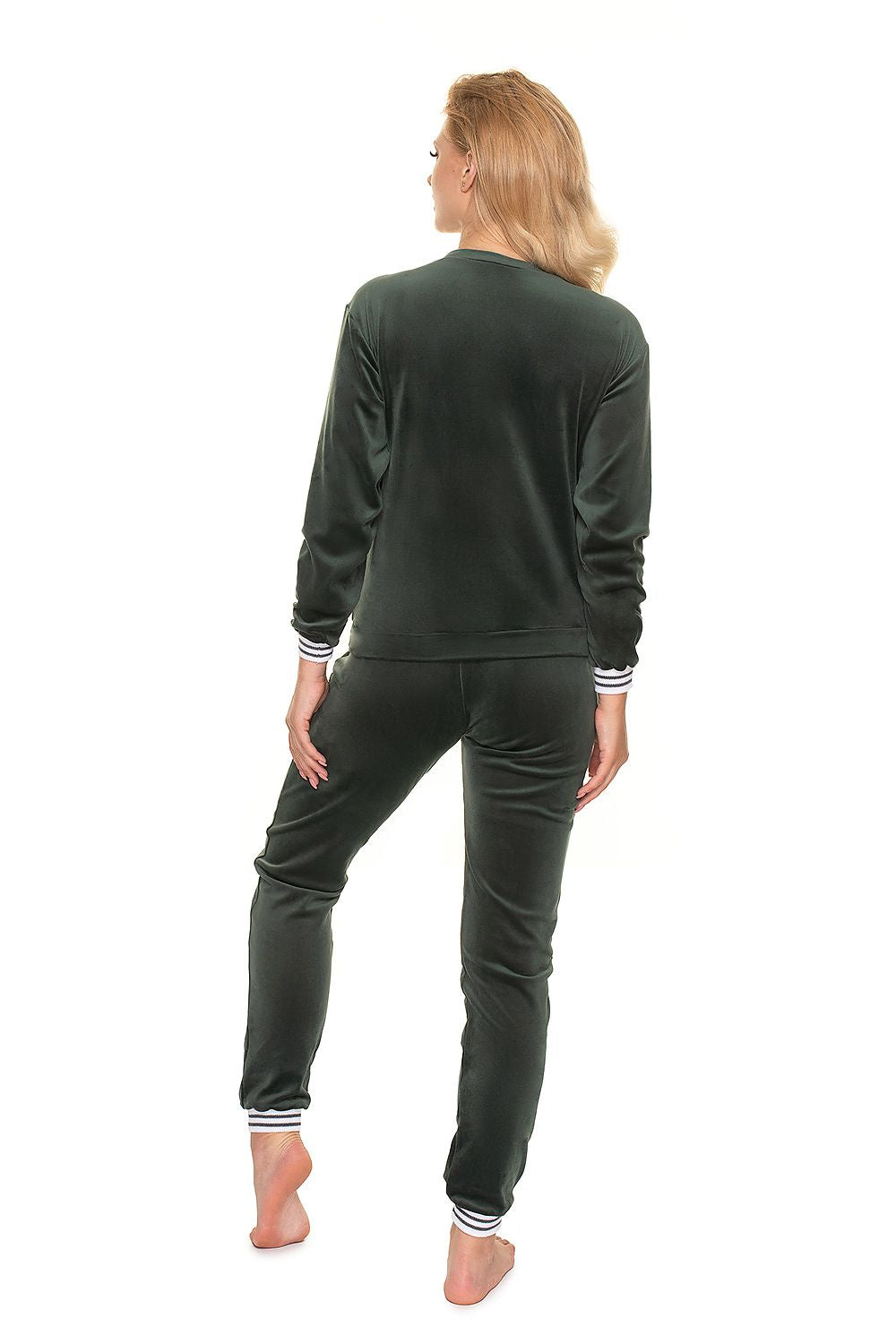 The model 157703 PeeKaBoo set