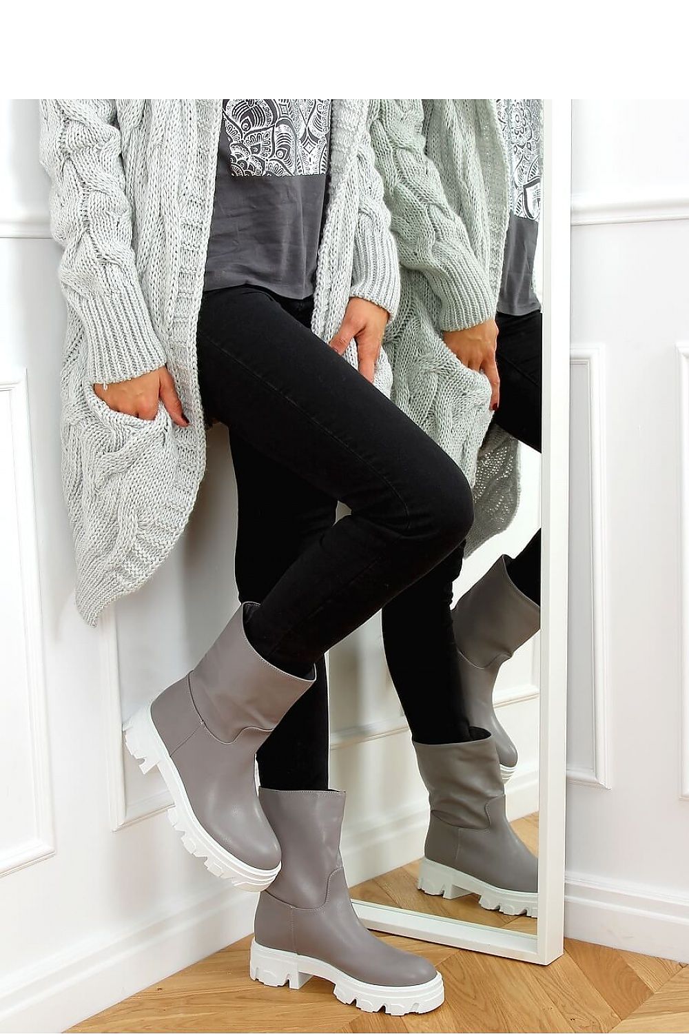 Bottes model 158171 Inello