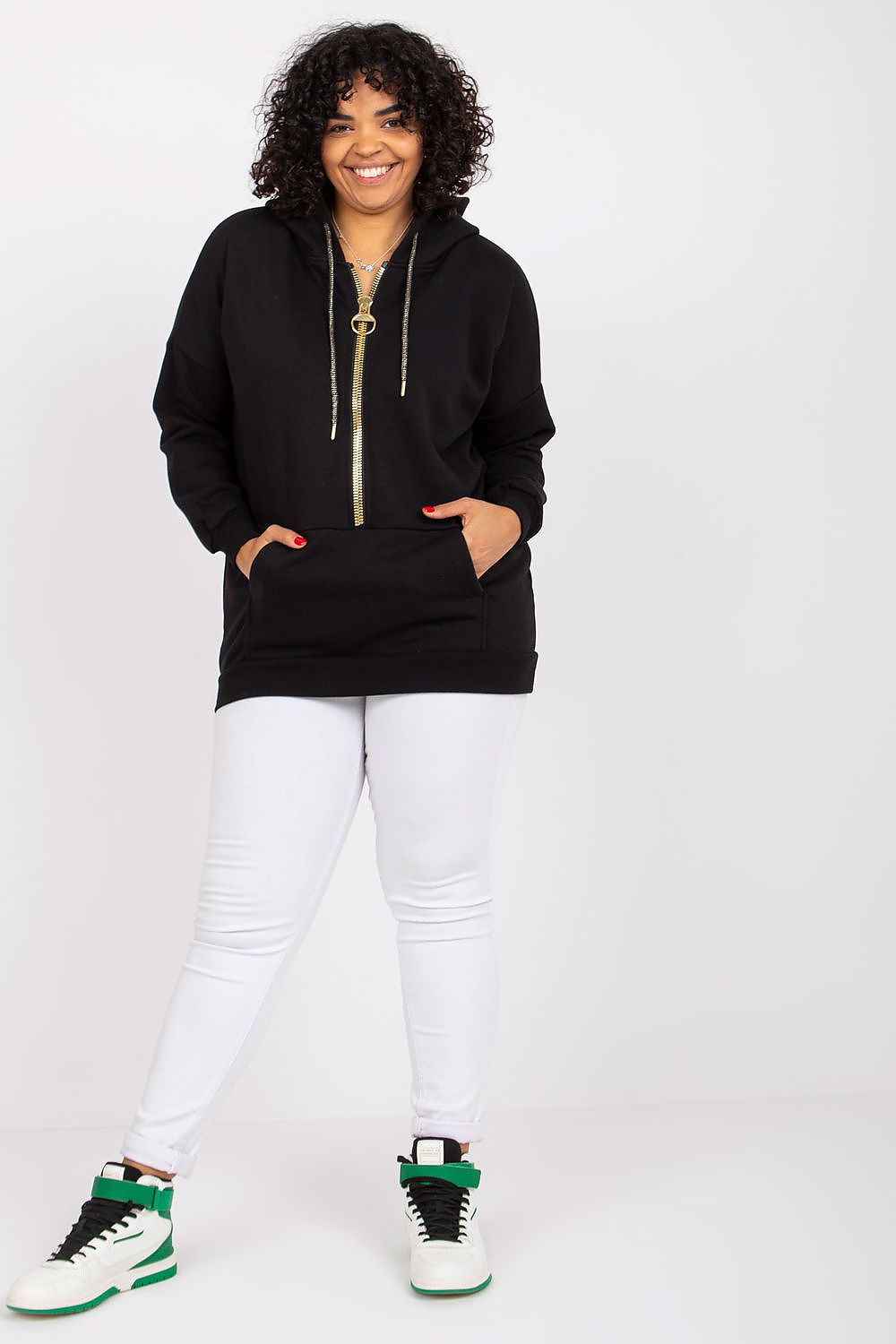 Sweatshirt style 163020 Relevance