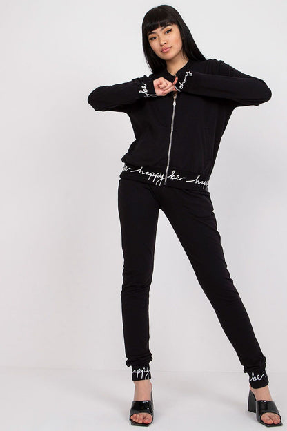 L`ensemble model 164816 Relevance