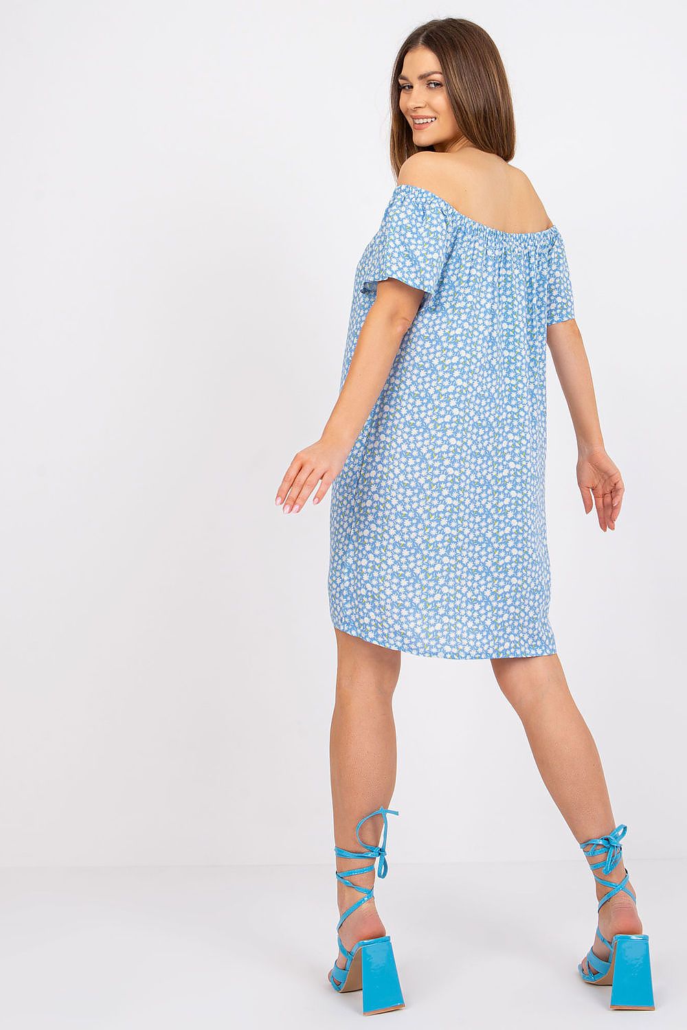 فستان نهاري موديل 182464 صنع حديثًا