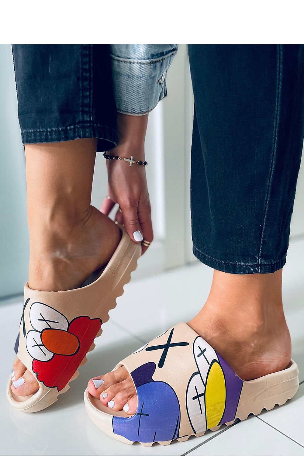 Clacquettes model 165231 Inello