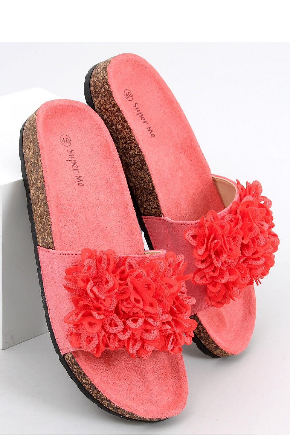 Clacquettes model 166410 Inello