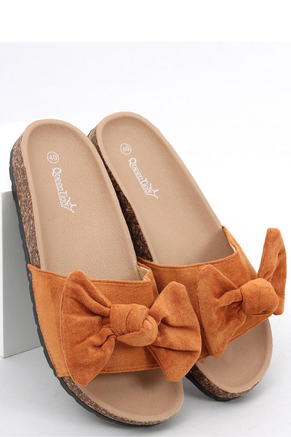 Clacquettes model 166516 Inello