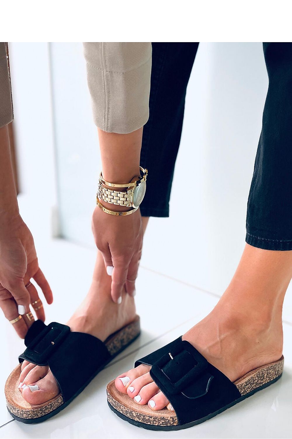  Clacquettes model 166595 Inello 