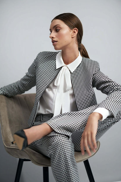 Women's blazer model 169899 Nife
