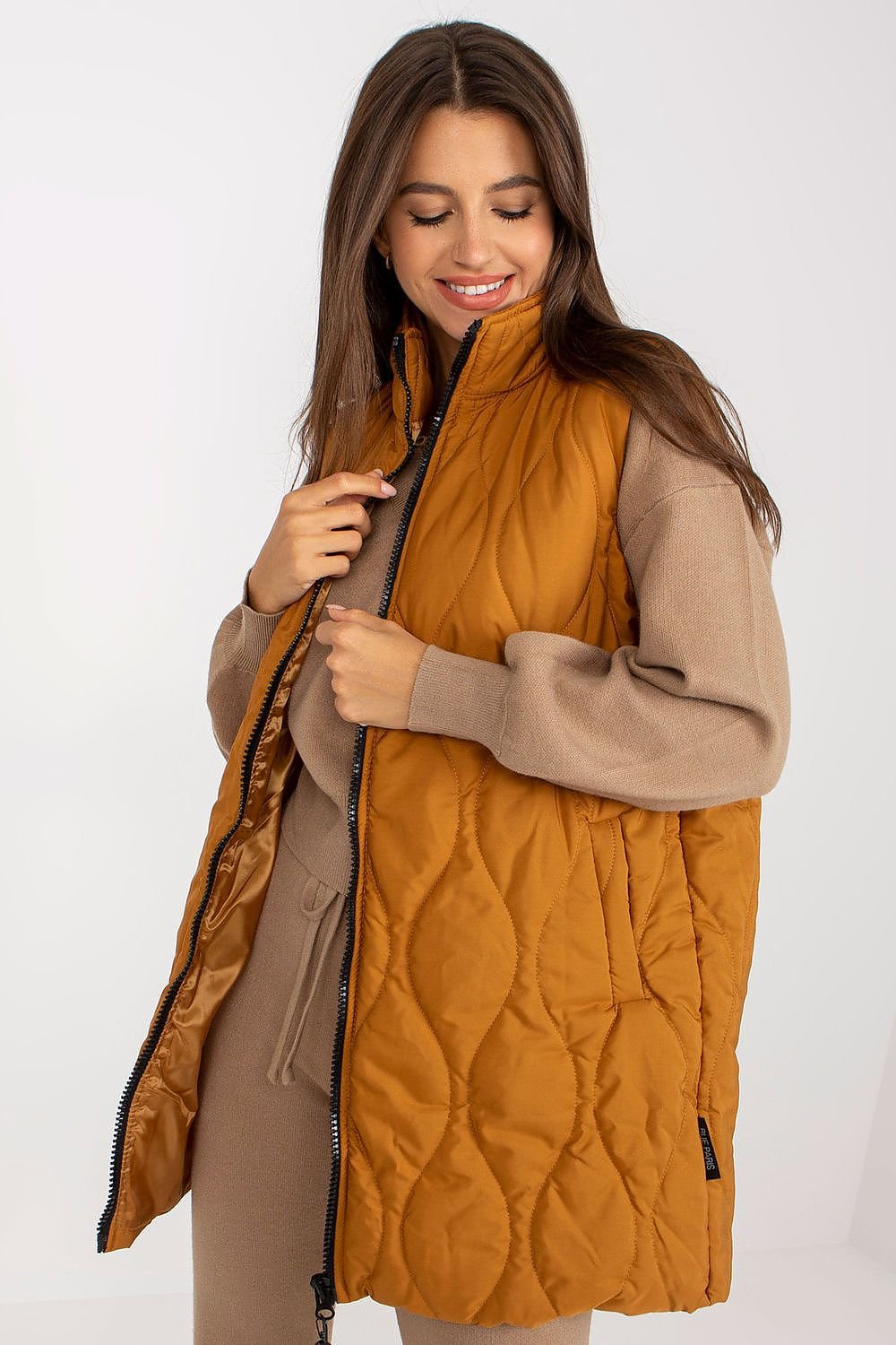 Vest model 170353 Rue Paris