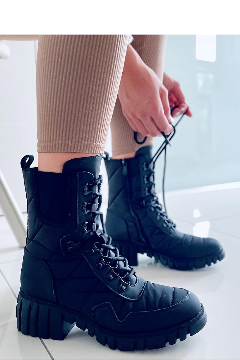 Heeled boots model 171604 Inello