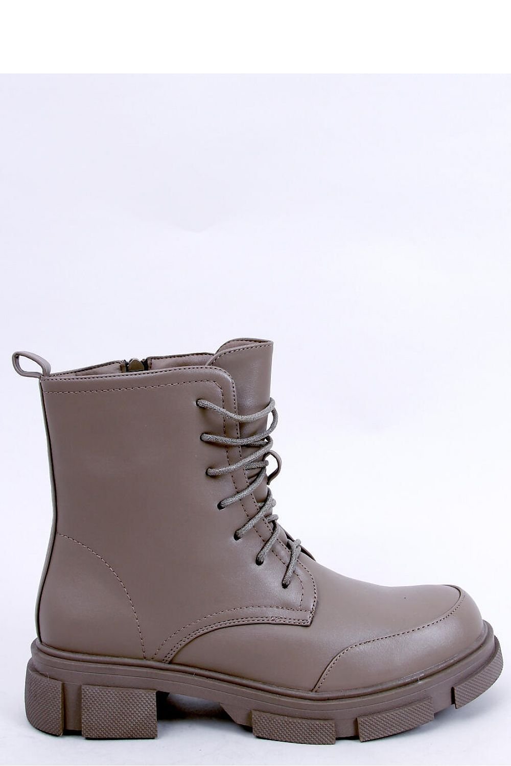 Bottes model 171607 Inello