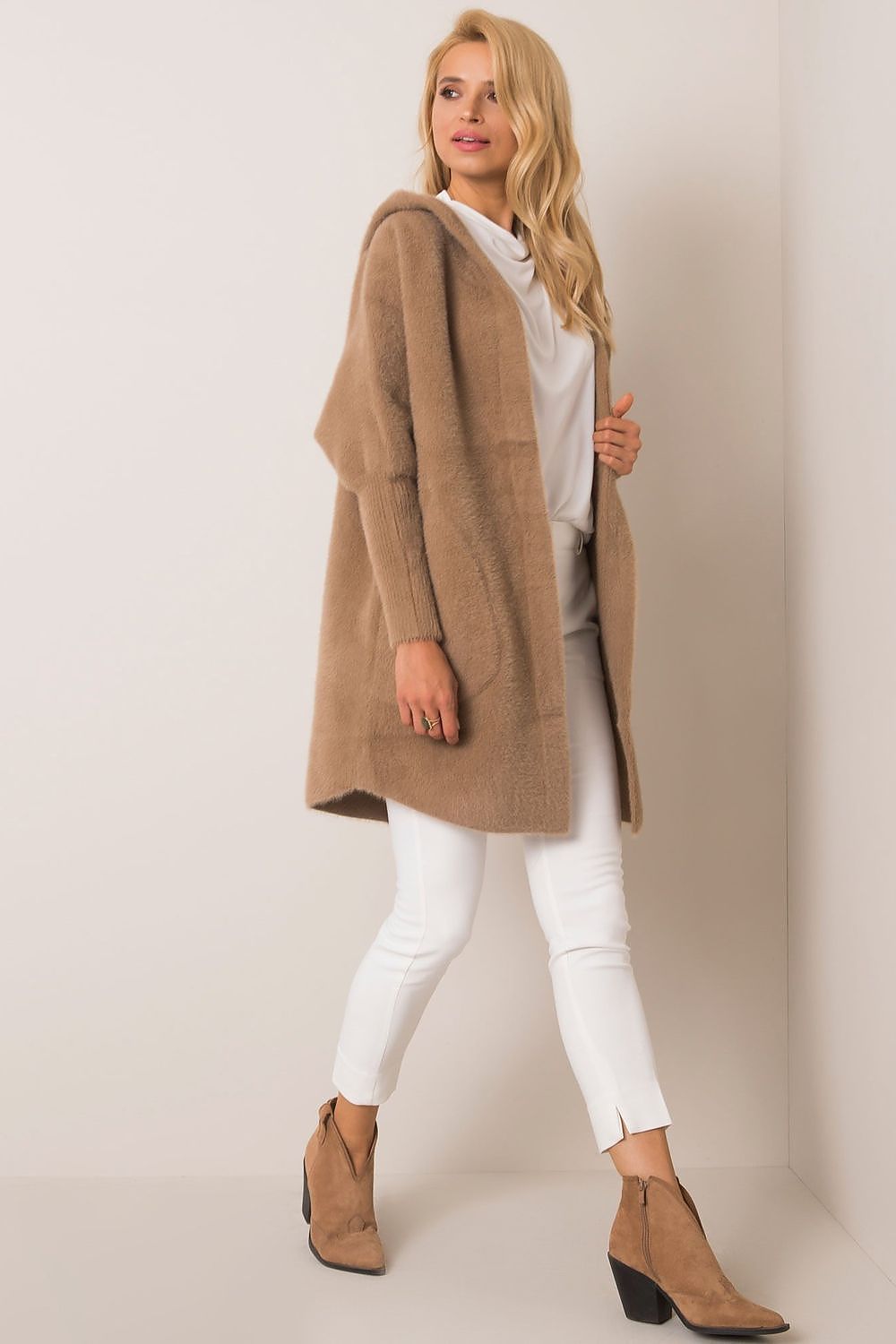  Manteau model 171834 MBM 