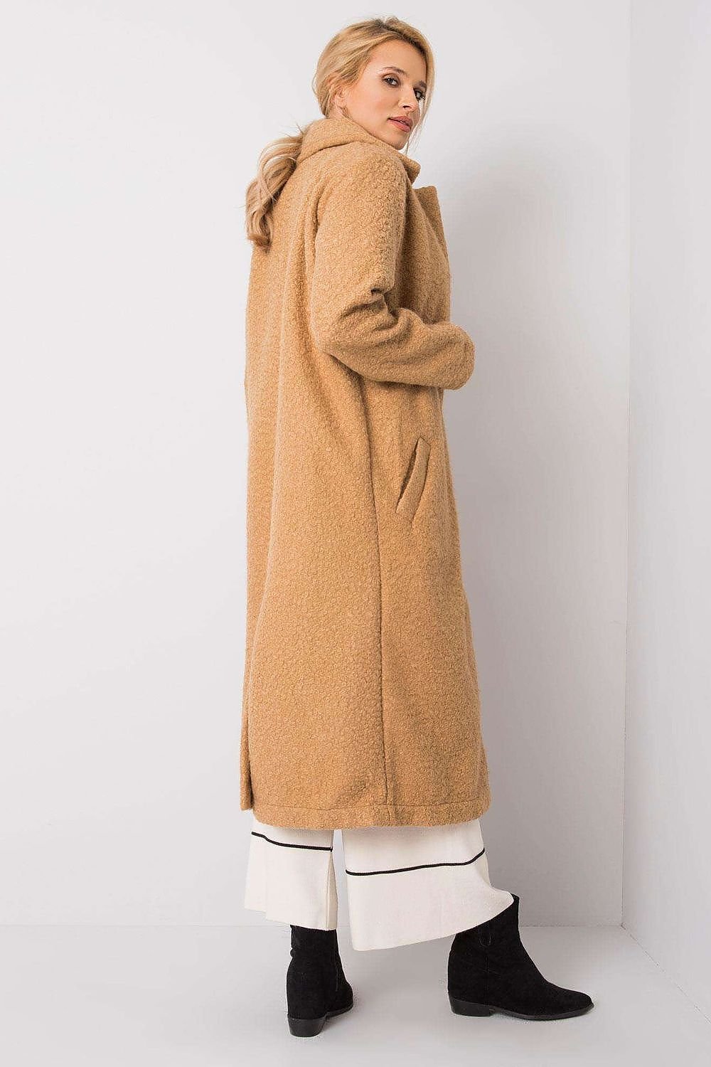 Manteau model 172480 Rue Paris