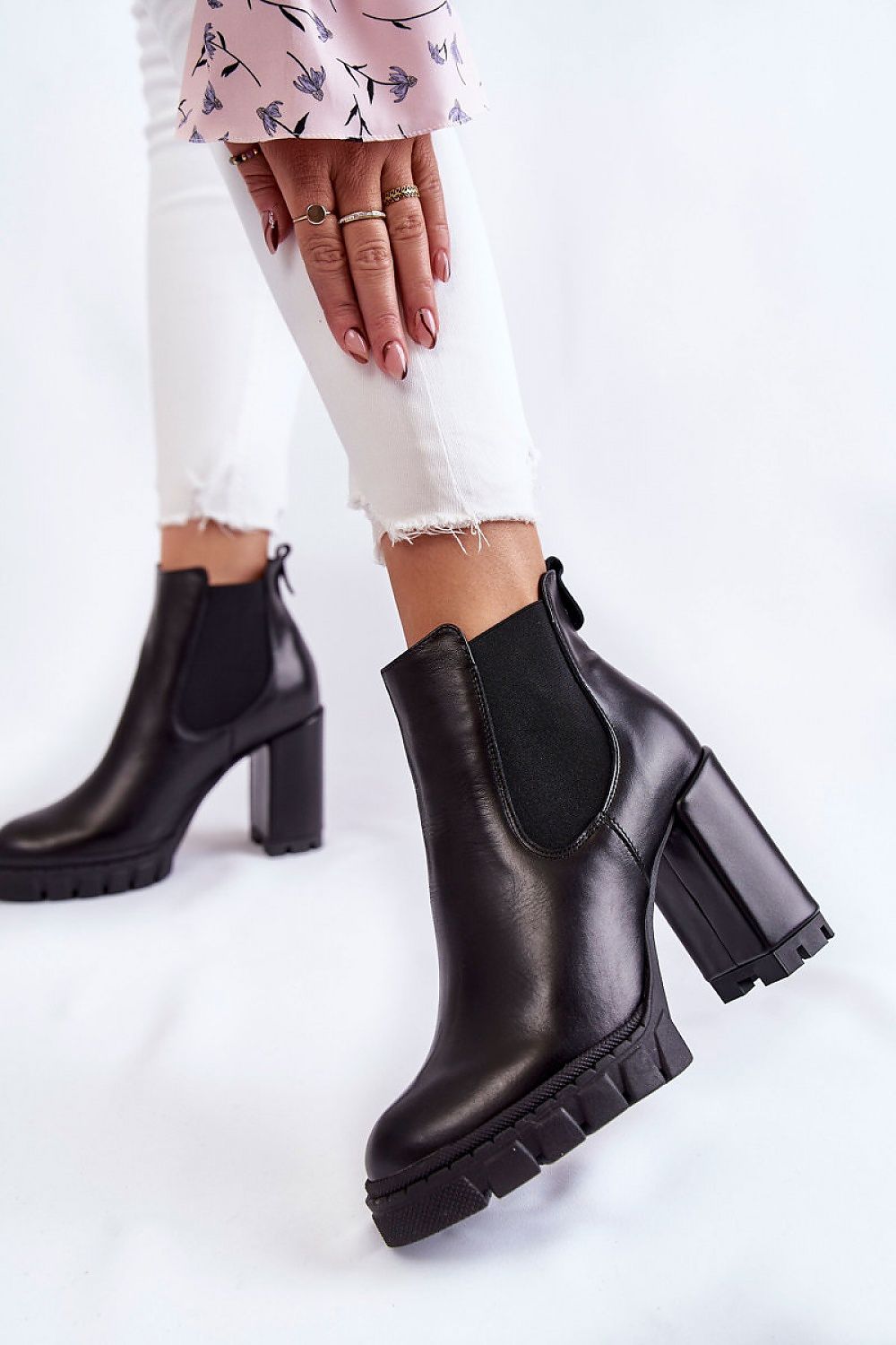 Heeled boots model 173759 Step in style