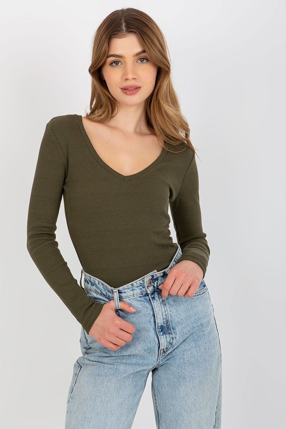 Blouse model 174841 Relevance