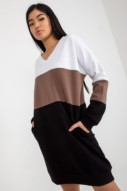 Robe de jour model 175096 Rue Paris
