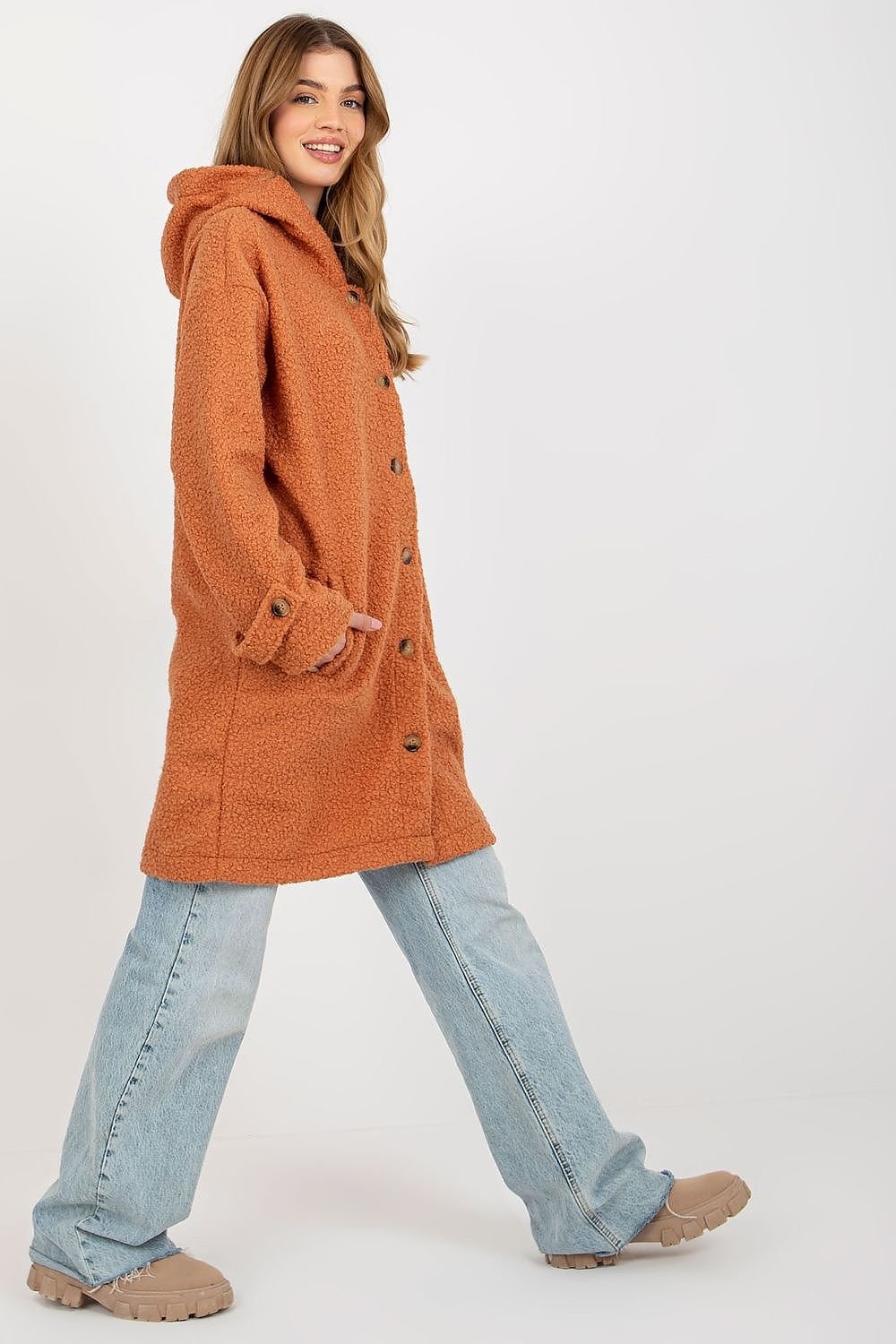 Manteau model 175173 Relevance