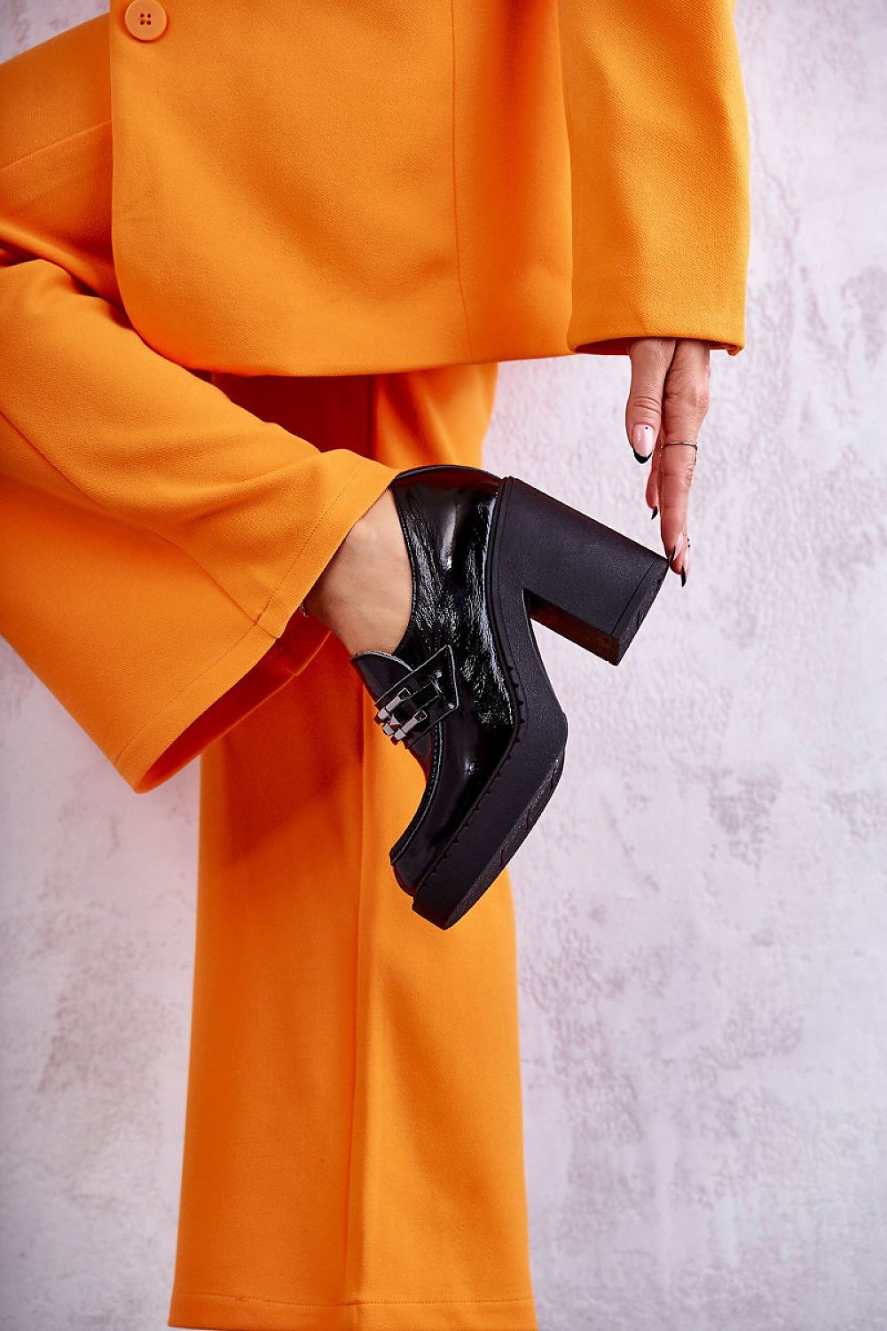 Low heeled shoes model 175535 Step in style