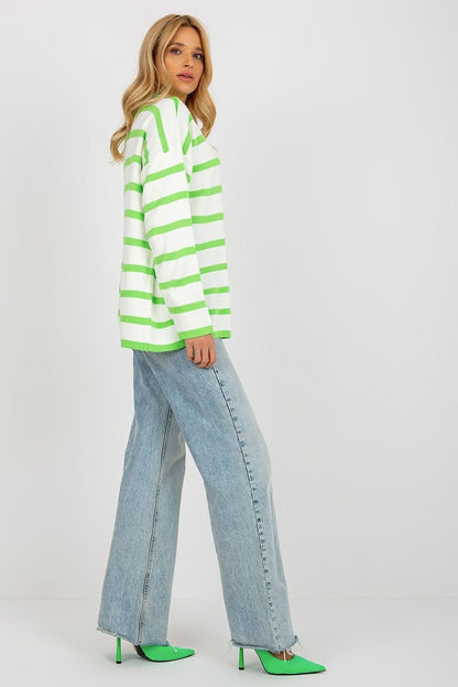 Chandail model 175739 Rue Paris
