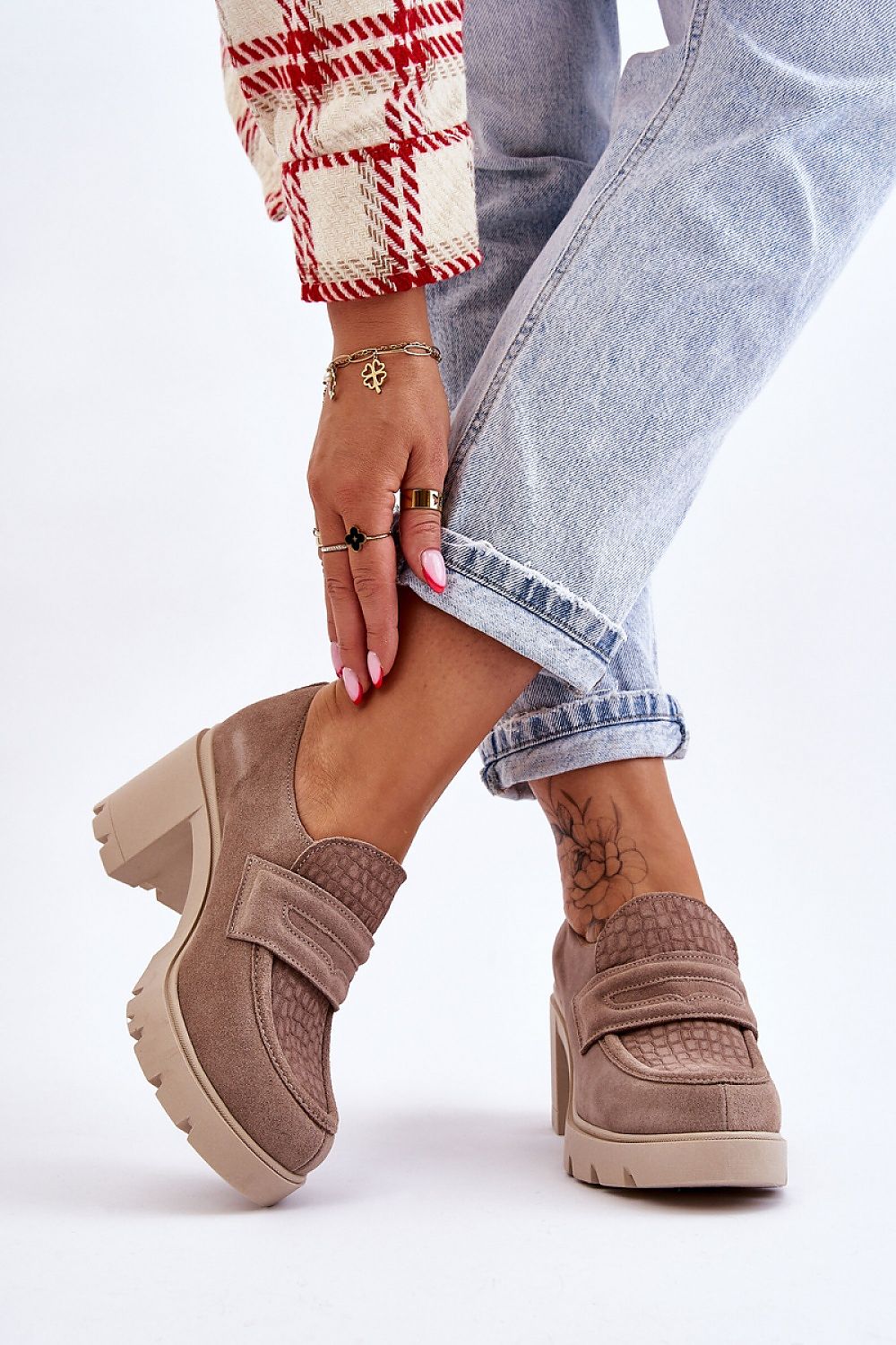 Low heeled shoes model 175919 Step in style