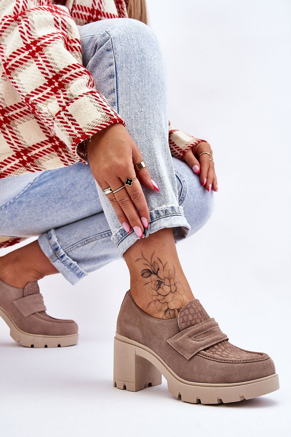 Low heeled shoes model 175919 Step in style