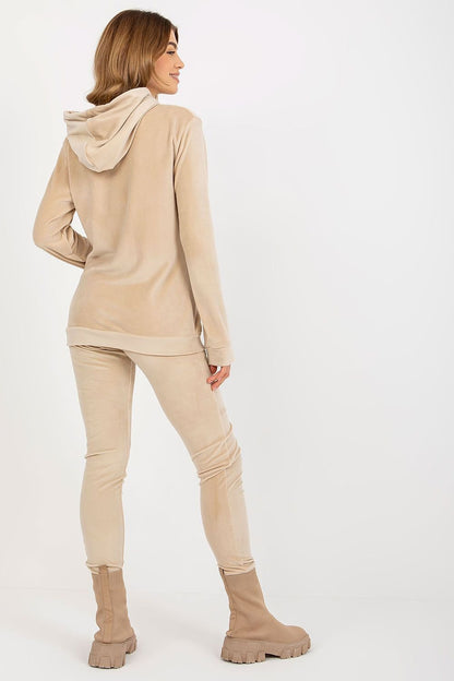 مجموعة الصلة بالنموذج 191133
