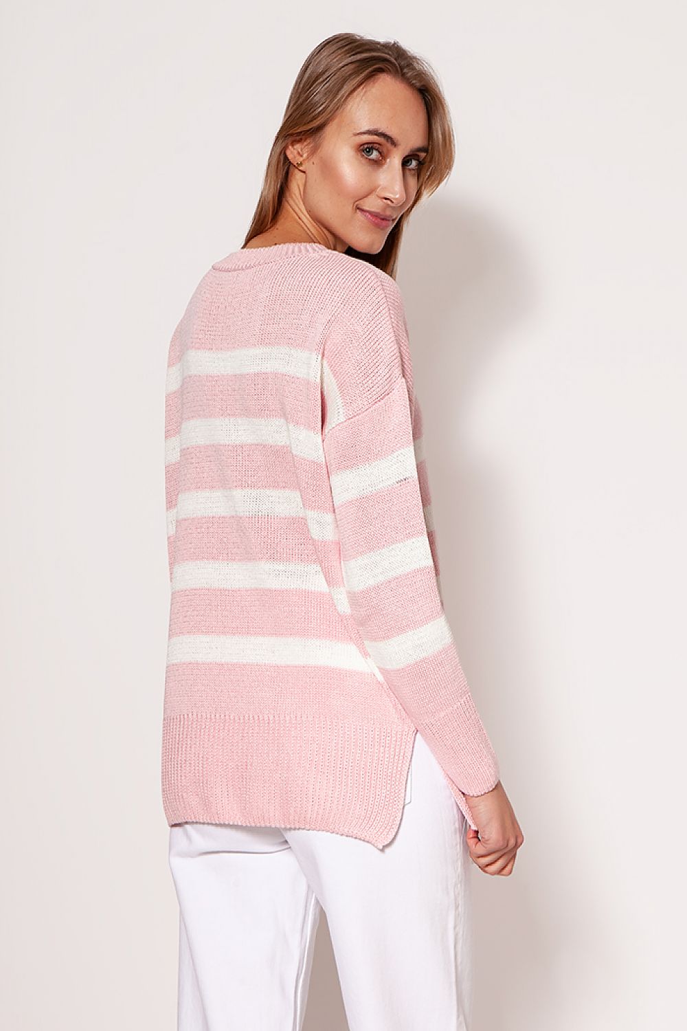 Sweater model 177170 MKM