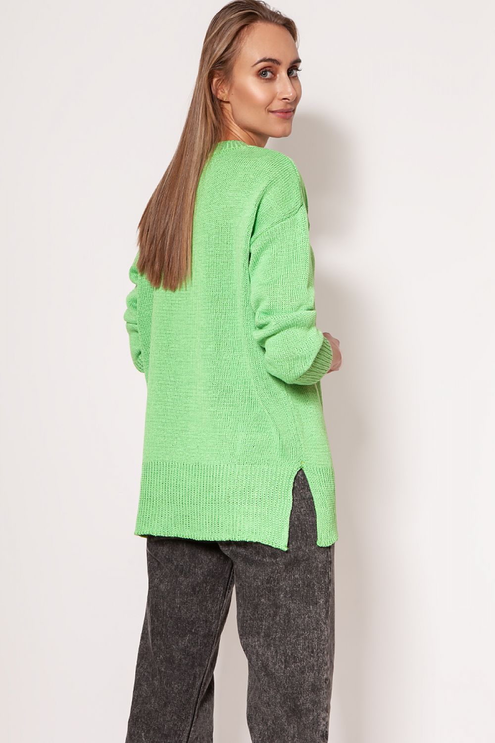 Sweater model 177244 MKM