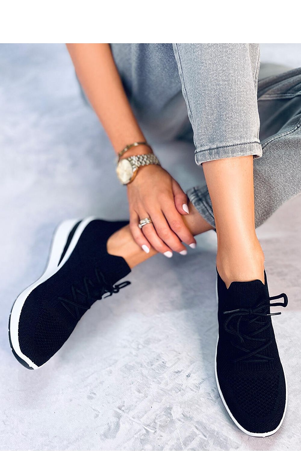 Sports shoes model 177347 Inello